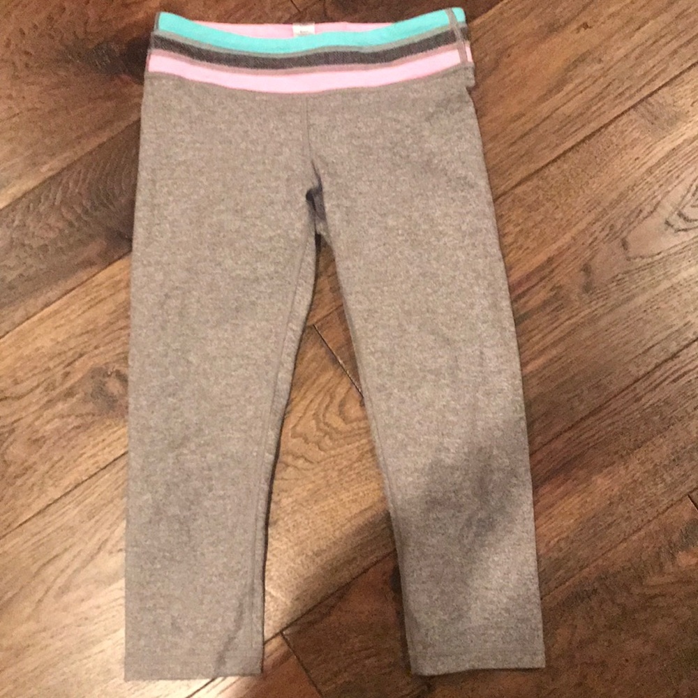 ivivva cropped leggings size 10